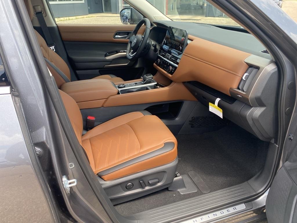 new 2025 Nissan Pathfinder car, priced at $49,855
