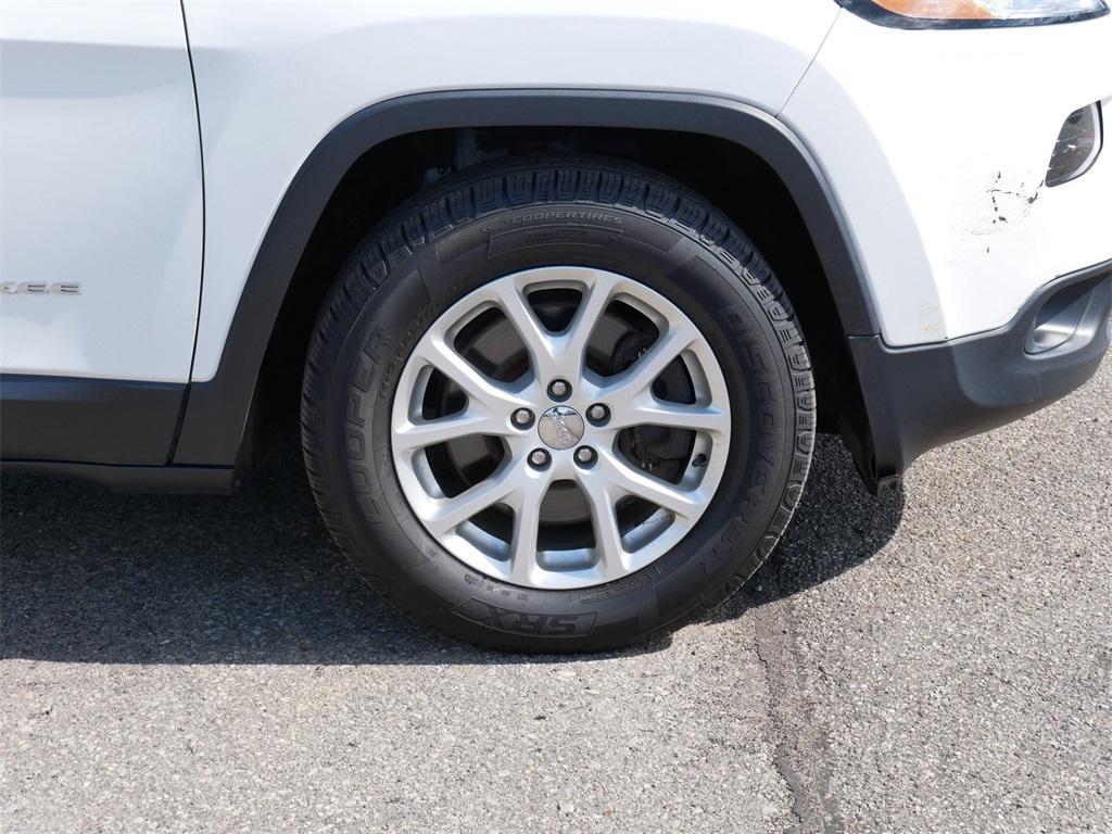 used 2016 Jeep Cherokee car, priced at $10,000