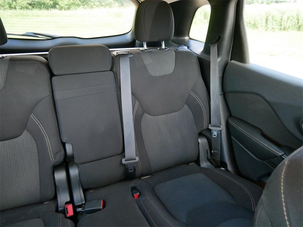used 2016 Jeep Cherokee car, priced at $10,000