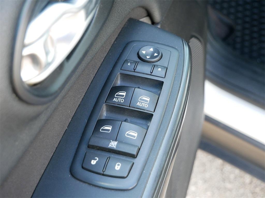 used 2016 Jeep Cherokee car, priced at $10,000