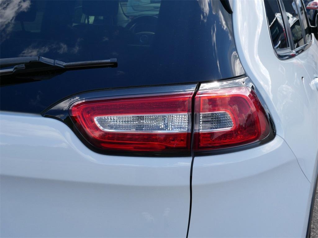 used 2016 Jeep Cherokee car, priced at $10,000