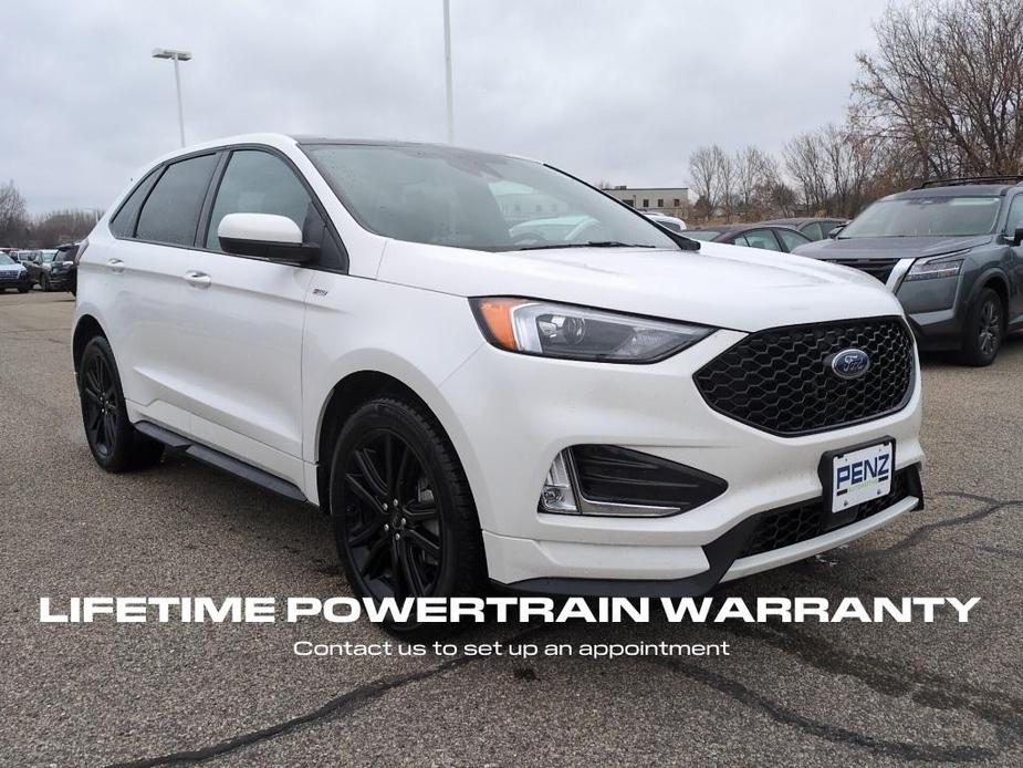 used 2022 Ford Edge car, priced at $28,000