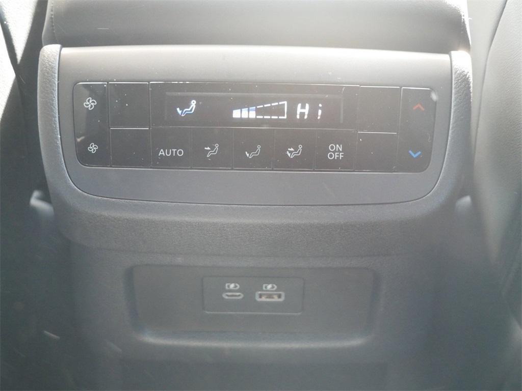 new 2025 Nissan Pathfinder car, priced at $44,881