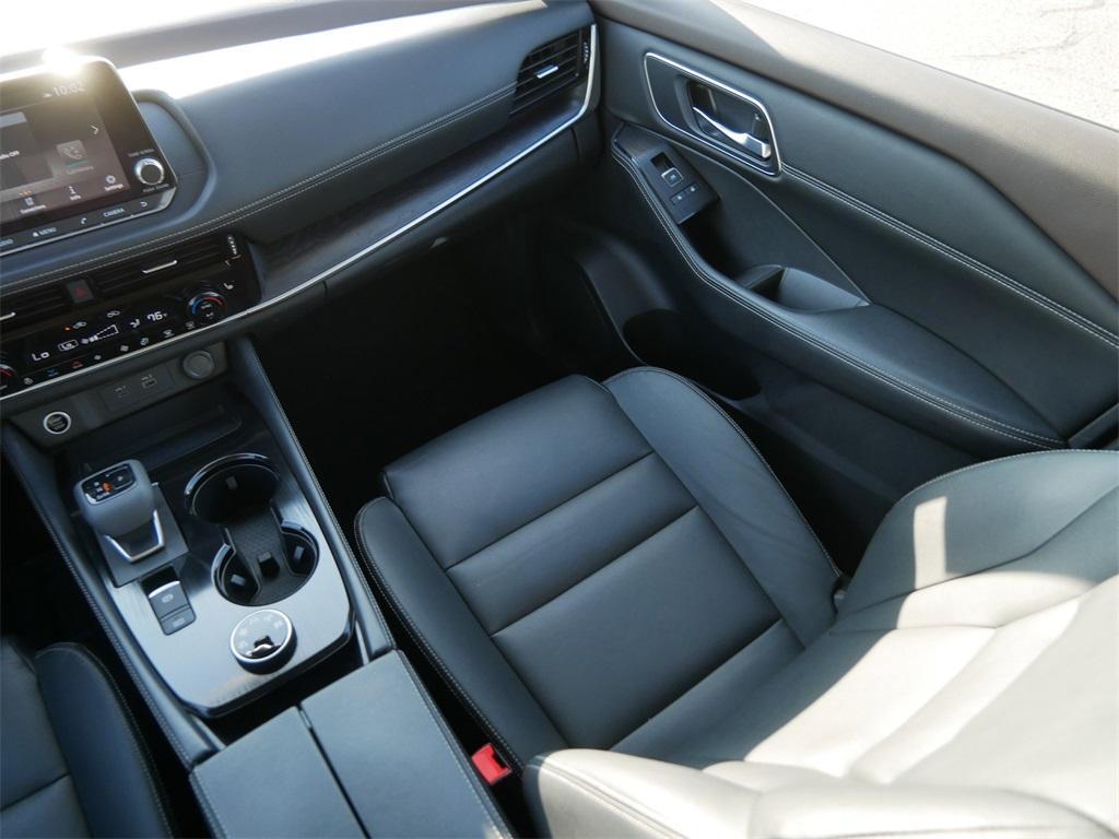 used 2021 Nissan Rogue car, priced at $23,900