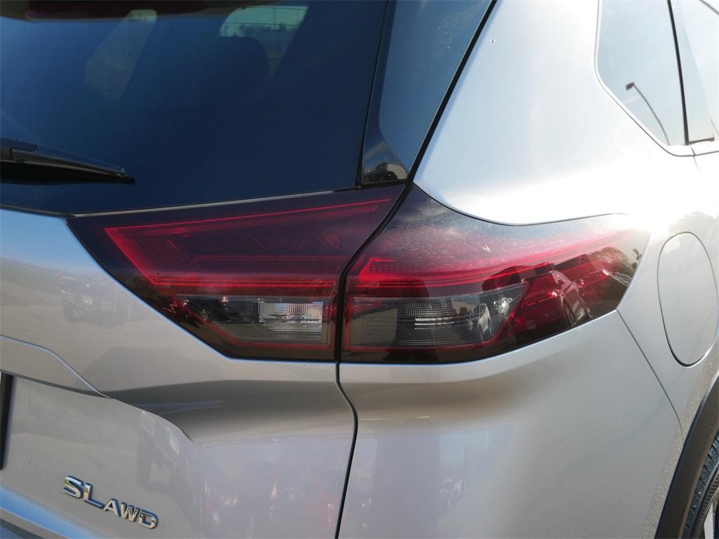 used 2021 Nissan Rogue car, priced at $23,900