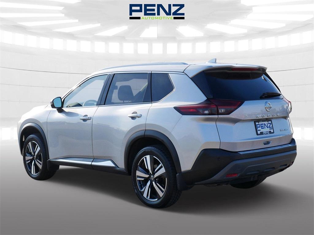 used 2021 Nissan Rogue car, priced at $23,900