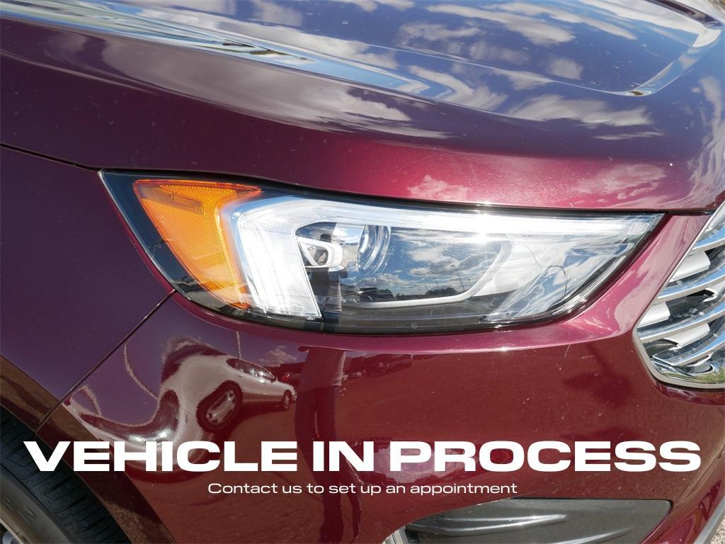 used 2024 Ford Edge car, priced at $27,000