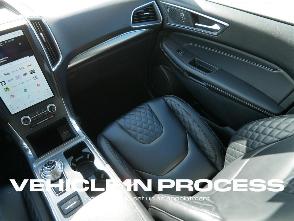 used 2024 Ford Edge car, priced at $27,000