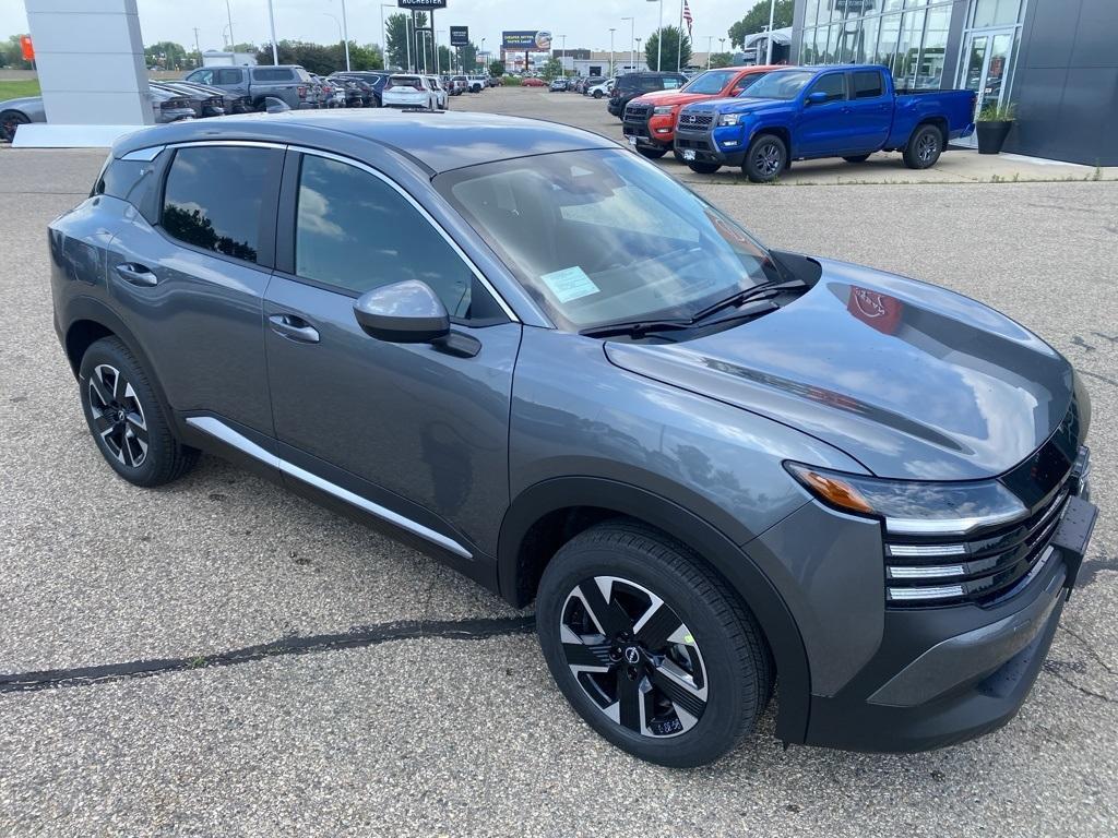 new 2025 Nissan Kicks car, priced at $25,370