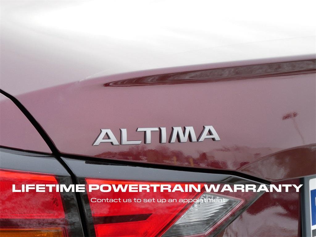 new 2025 Nissan Altima car, priced at $27,580