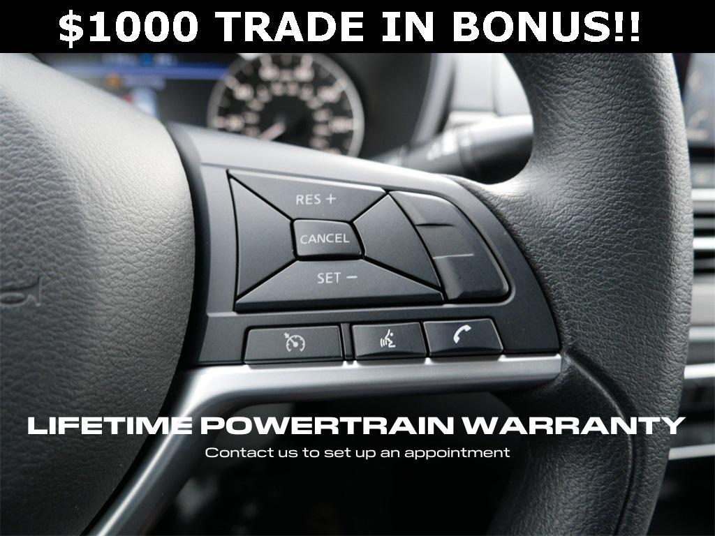 new 2025 Nissan Altima car, priced at $27,580