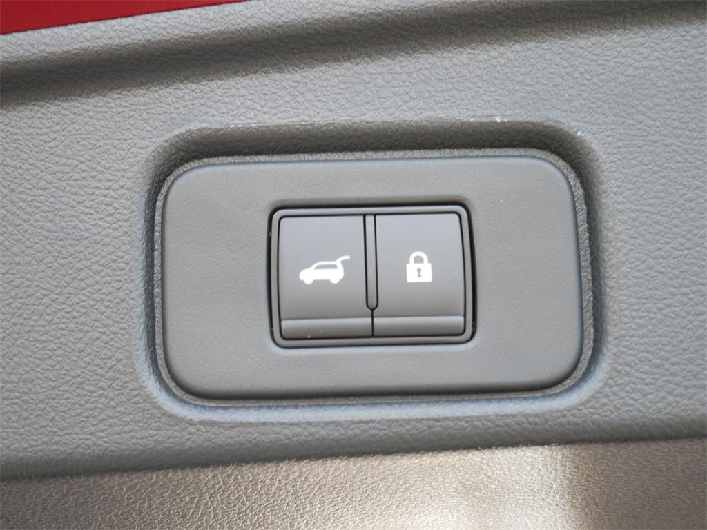 new 2025 Nissan Pathfinder car, priced at $49,558