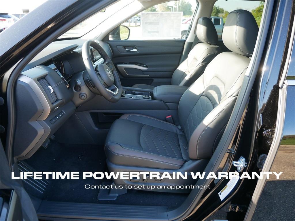 new 2025 Nissan Pathfinder car, priced at $50,860