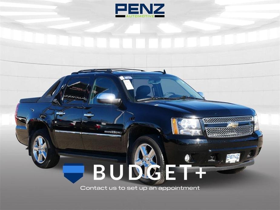 used 2011 Chevrolet Avalanche car, priced at $17,500