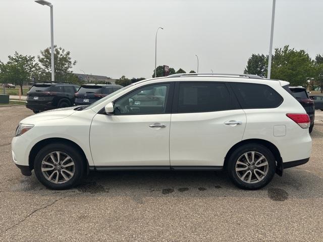 used 2014 Nissan Pathfinder car, priced at $6,900