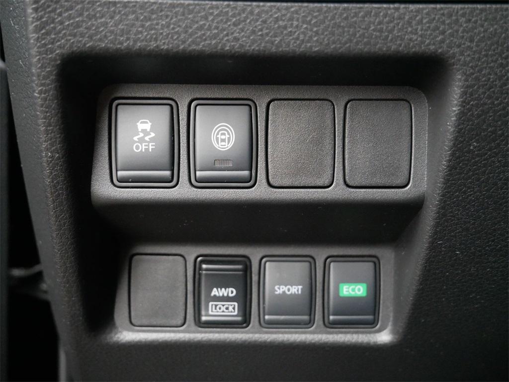 used 2022 Nissan Rogue Sport car, priced at $19,501