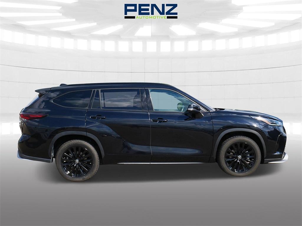 used 2024 Toyota Highlander car, priced at $44,000