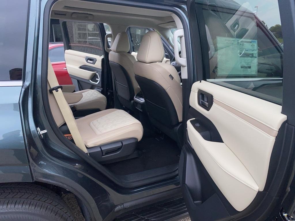 new 2025 Nissan Armada car, priced at $79,305