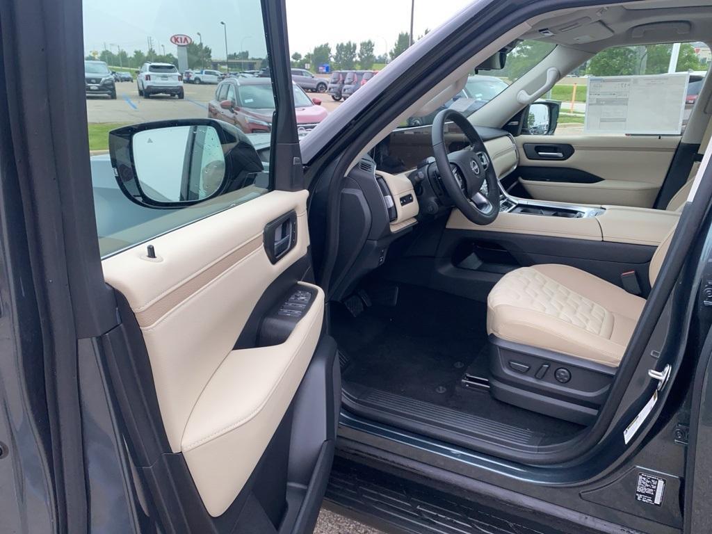 new 2025 Nissan Armada car, priced at $79,305