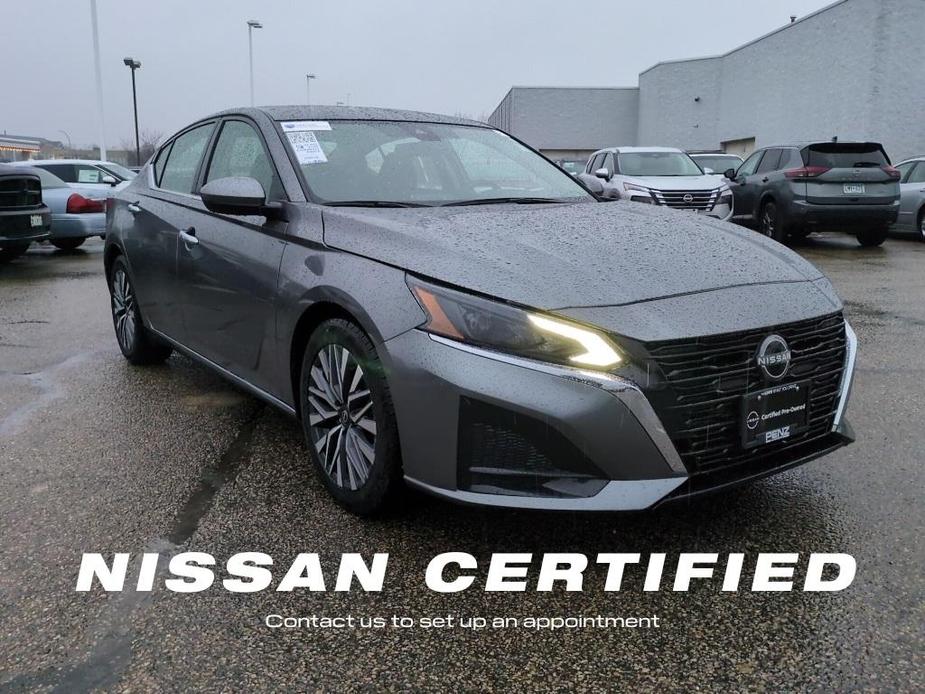 used 2023 Nissan Altima car, priced at $23,000