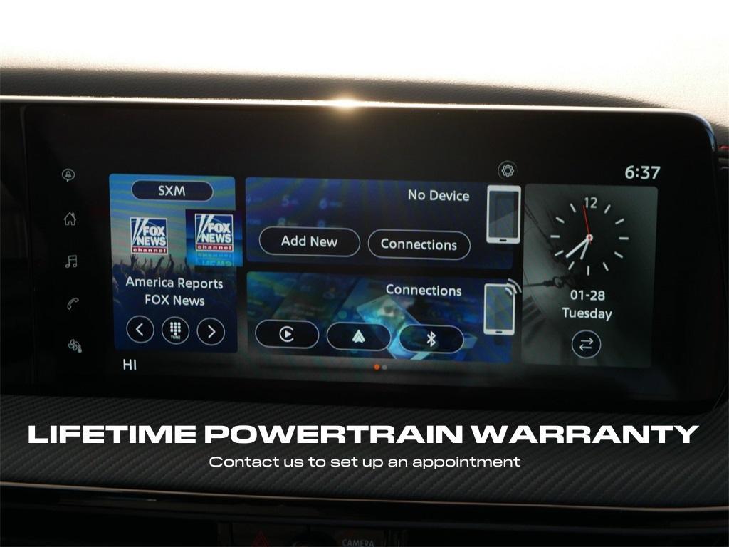 new 2025 Nissan Kicks car, priced at $29,989