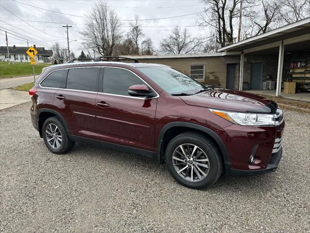 used 2019 Toyota Highlander Hybrid car, priced at $21,500