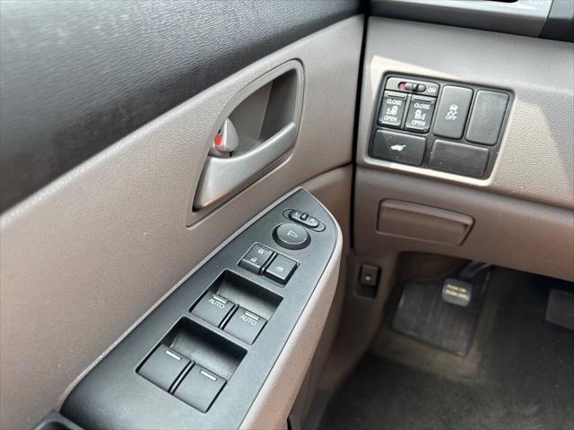 used 2013 Honda Odyssey car, priced at $6,500