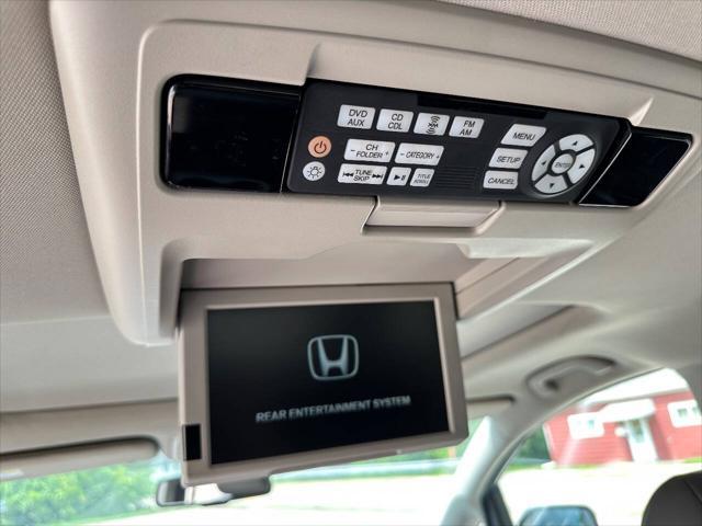 used 2013 Honda Odyssey car, priced at $6,500