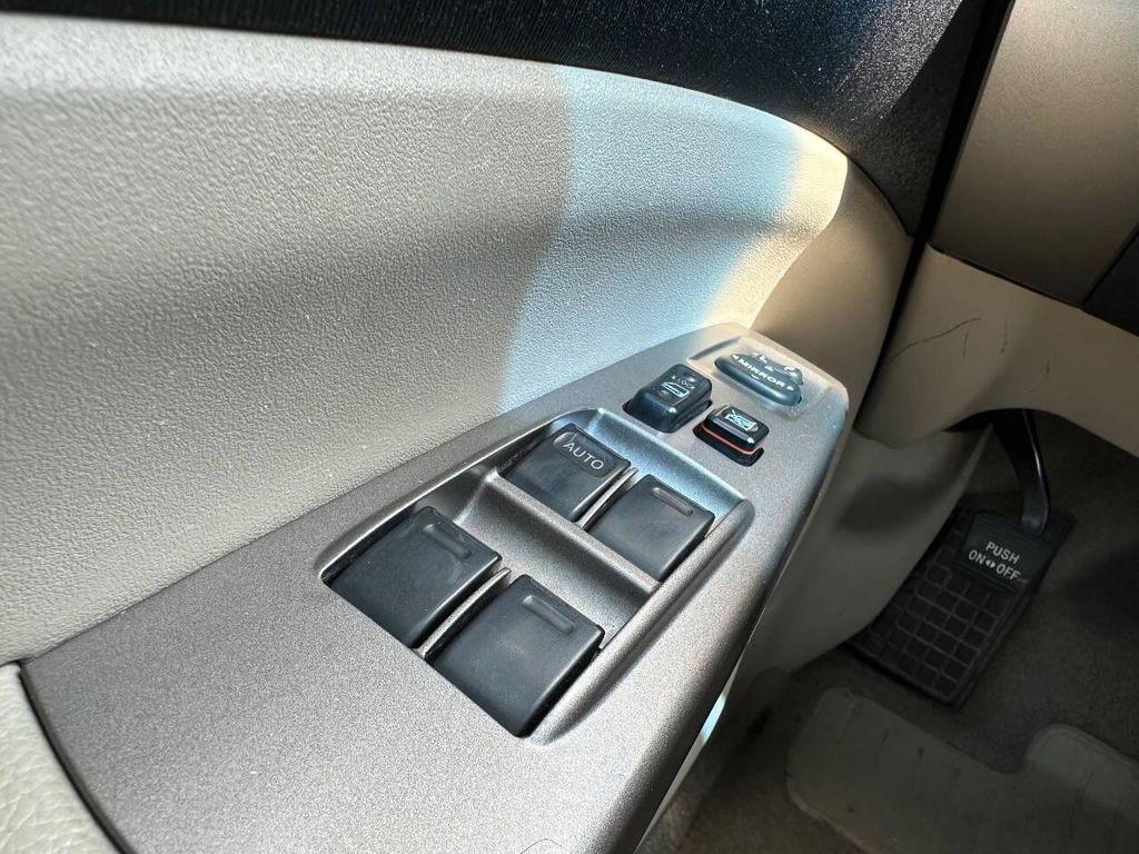 used 2007 Toyota Prius car, priced at $2,600