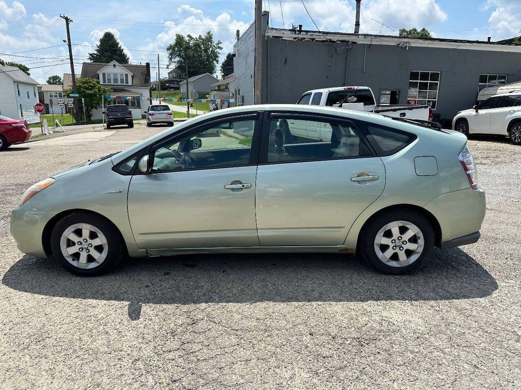 used 2007 Toyota Prius car, priced at $2,600