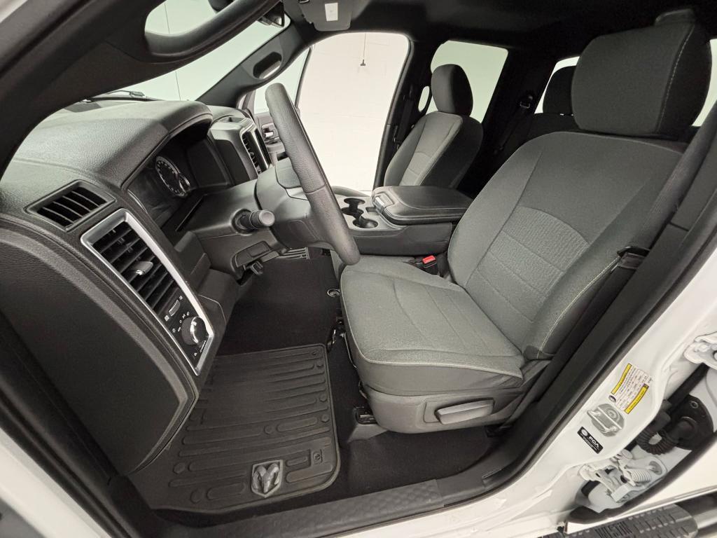 used 2022 Ram 1500 Classic car, priced at $34,780