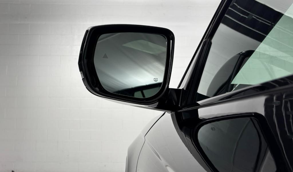 new 2025 Jeep Grand Cherokee car, priced at $45,482