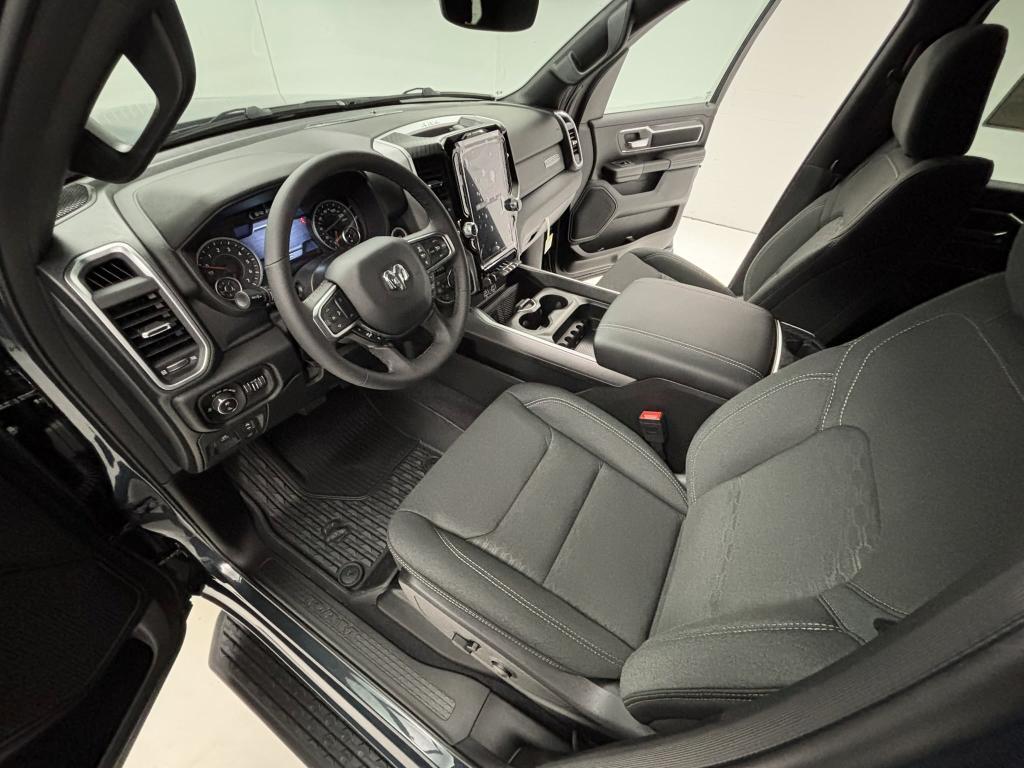 new 2025 Ram 1500 car, priced at $62,560