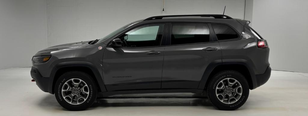 used 2022 Jeep Cherokee car, priced at $28,800