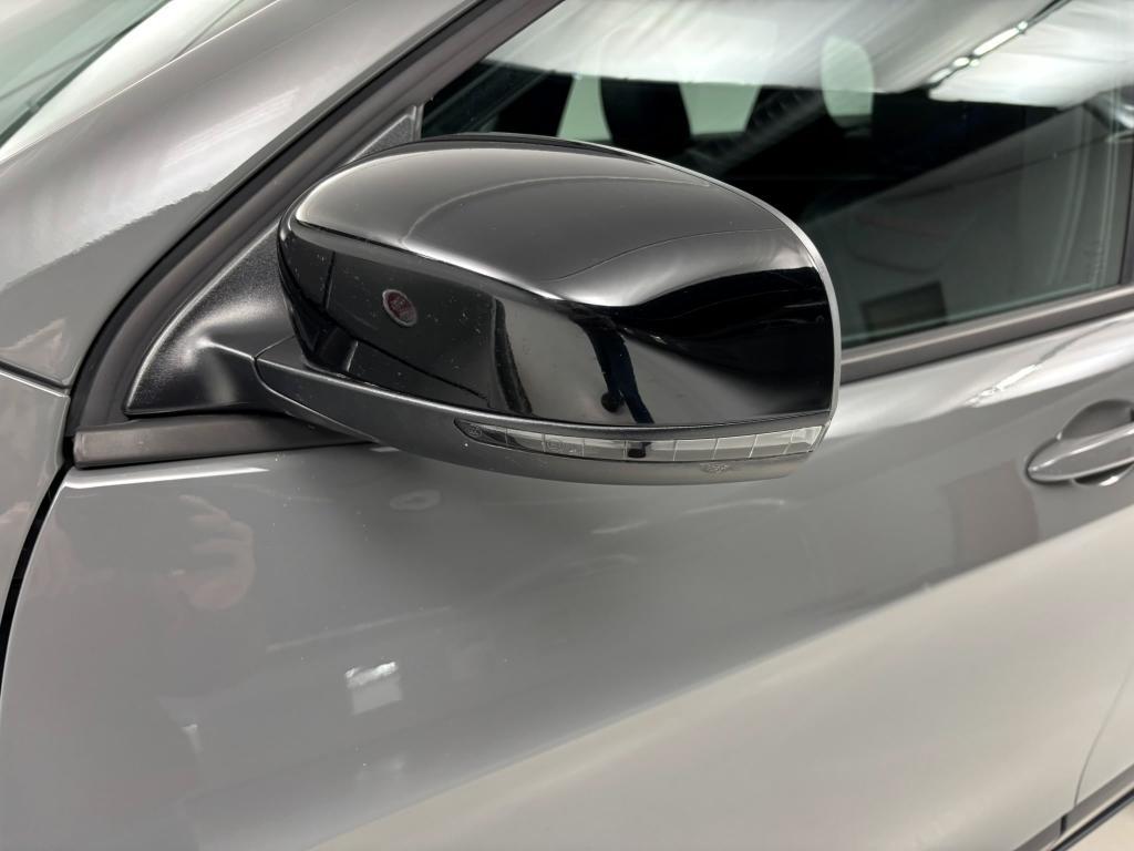 used 2022 Jeep Cherokee car, priced at $28,800