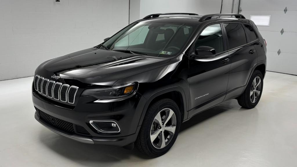 used 2022 Jeep Cherokee car, priced at $27,900
