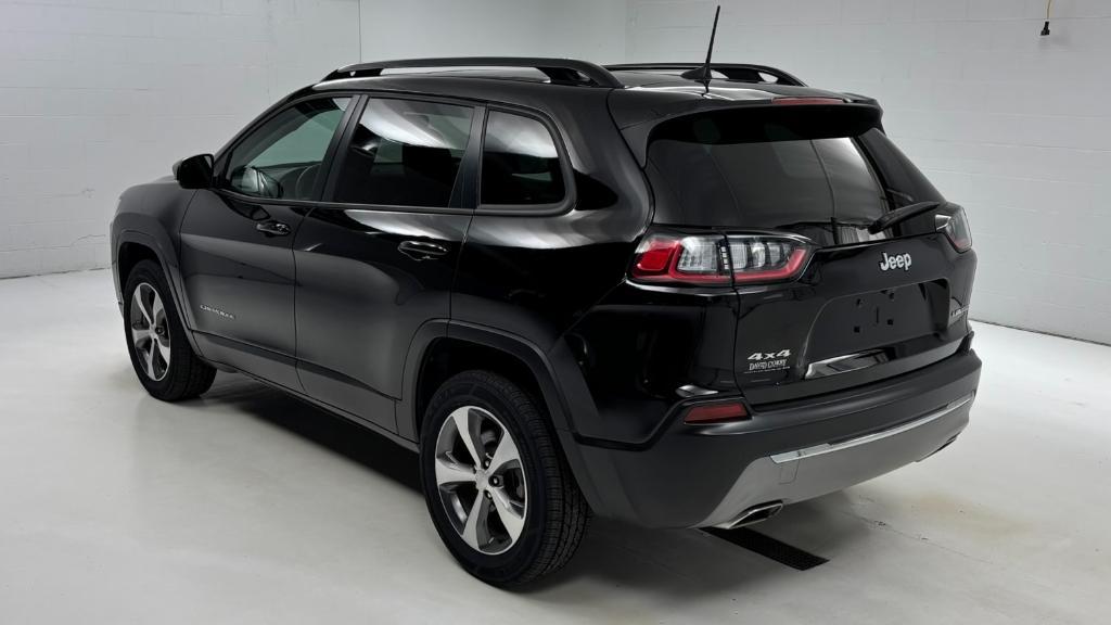 used 2022 Jeep Cherokee car, priced at $27,900