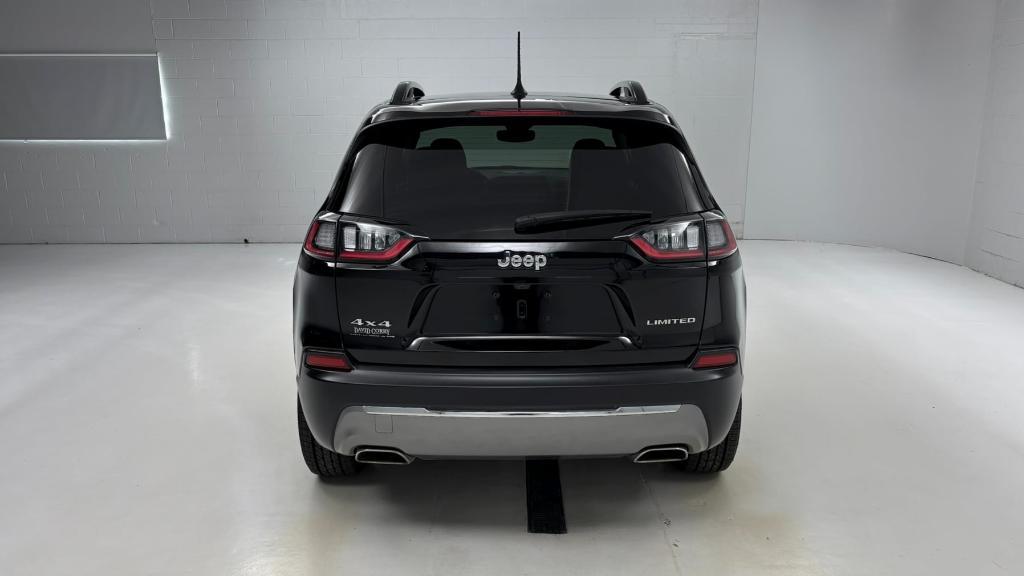 used 2022 Jeep Cherokee car, priced at $27,900