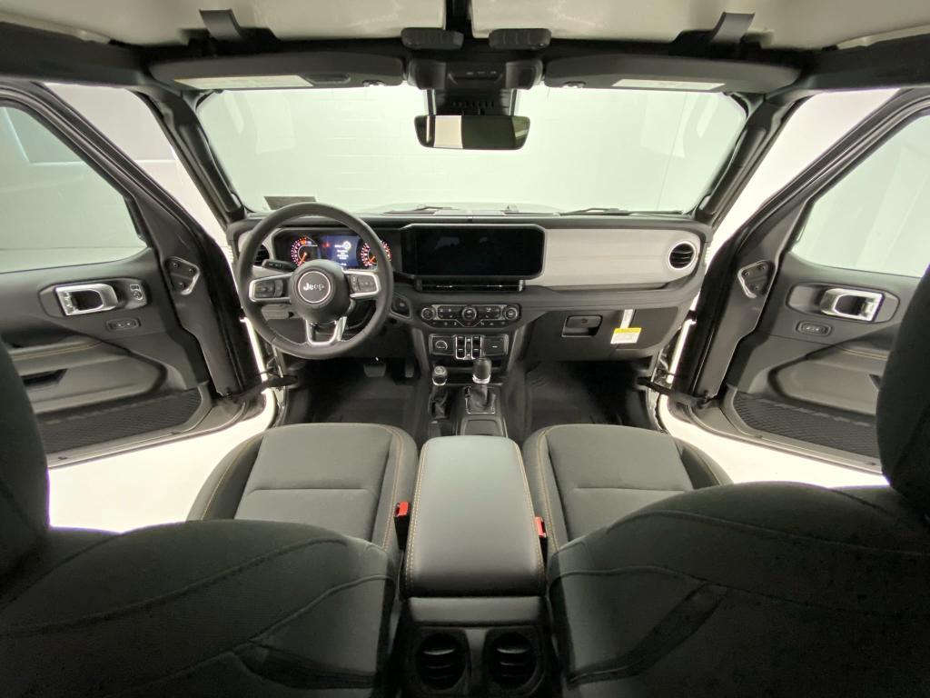 new 2025 Jeep Wrangler car, priced at $58,115