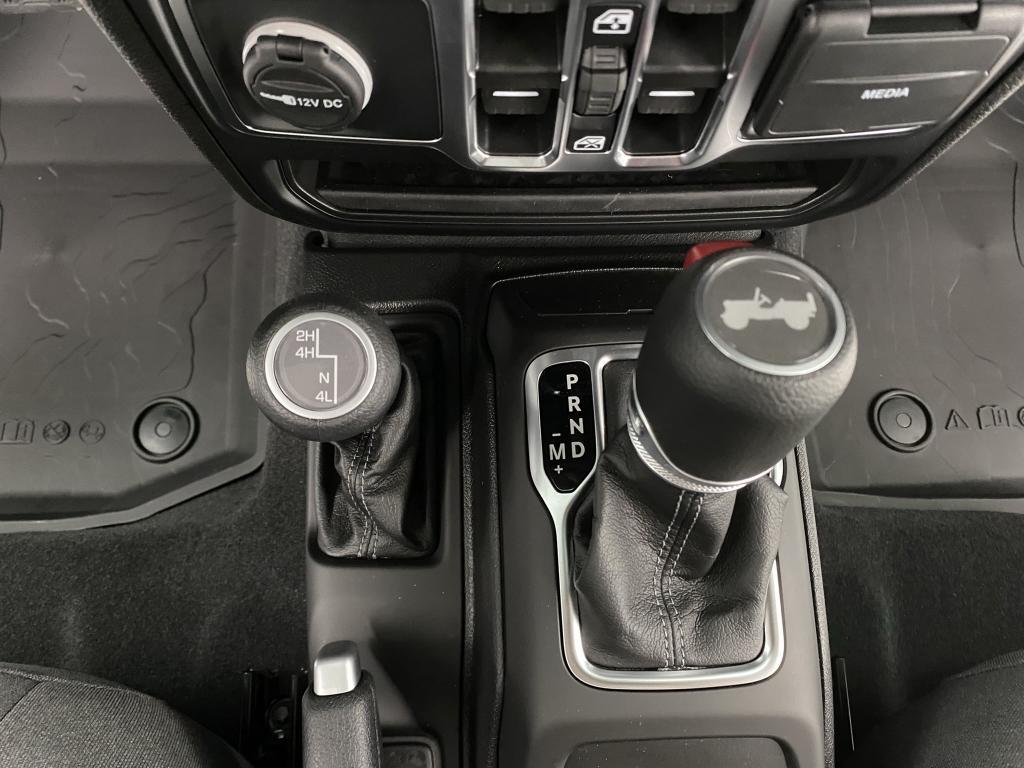 new 2025 Jeep Wrangler car, priced at $55,165