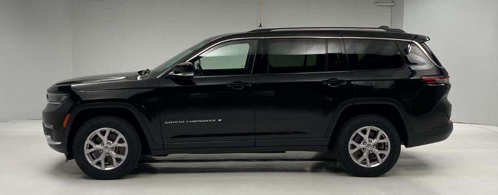 used 2021 Jeep Grand Cherokee L car, priced at $34,400