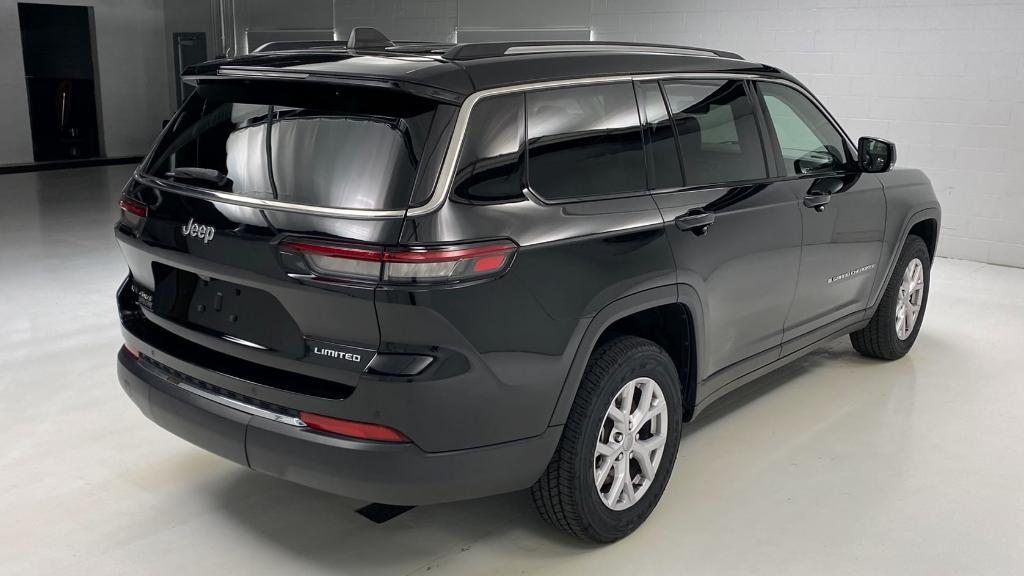 used 2021 Jeep Grand Cherokee L car, priced at $34,400