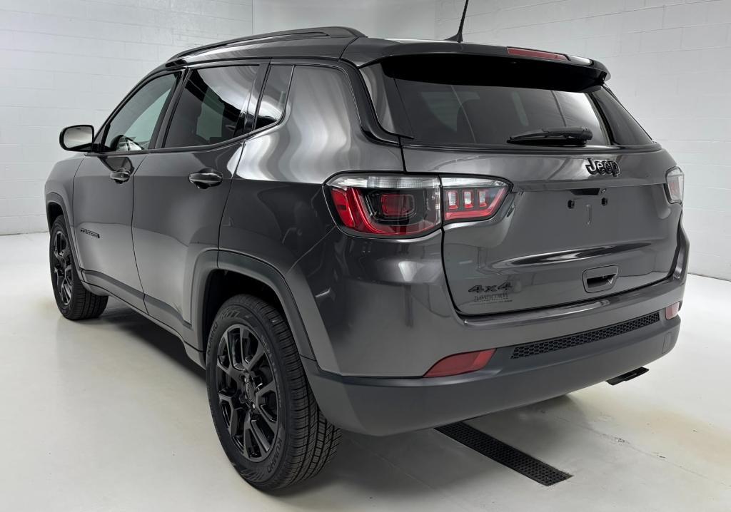 used 2022 Jeep Compass car, priced at $25,700
