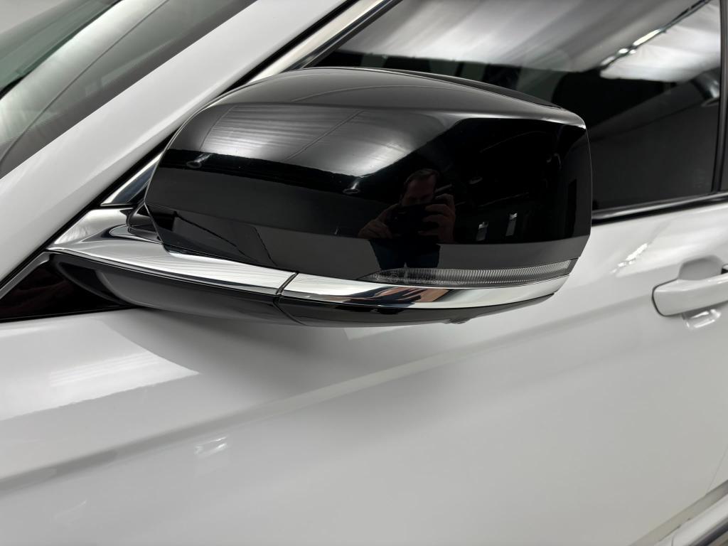 used 2023 Jeep Grand Cherokee car, priced at $35,400