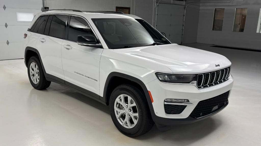 used 2023 Jeep Grand Cherokee car, priced at $35,400