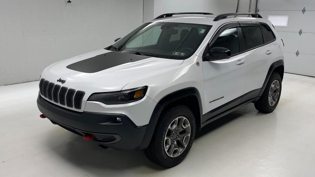 used 2022 Jeep Cherokee car, priced at $28,900