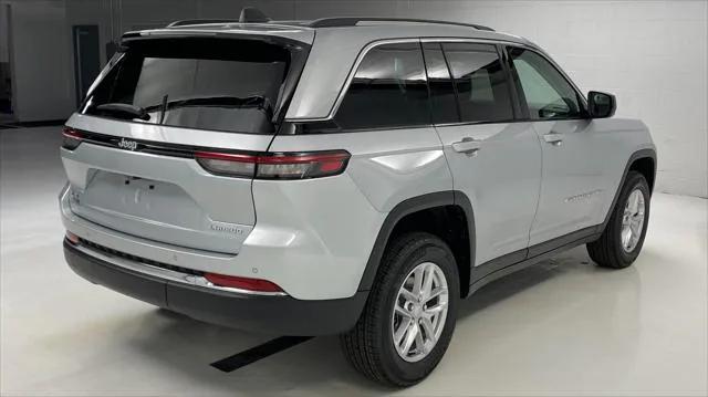 new 2023 Jeep Grand Cherokee car, priced at $39,000