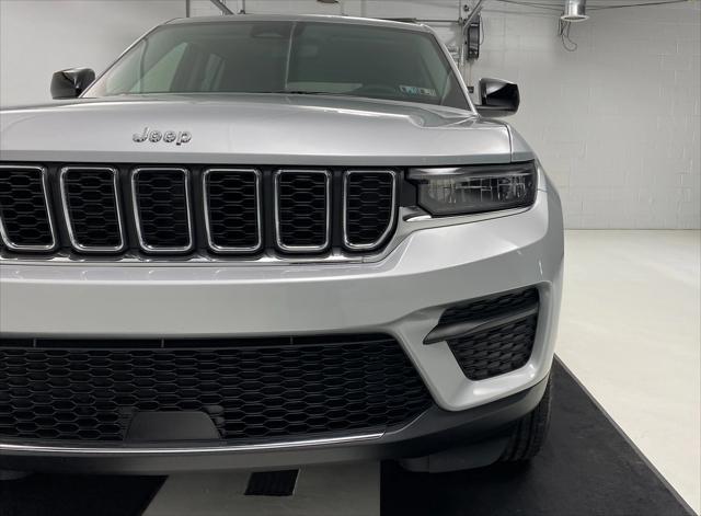 new 2023 Jeep Grand Cherokee car, priced at $35,550