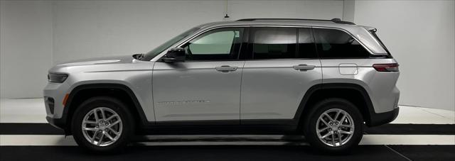 new 2023 Jeep Grand Cherokee car, priced at $35,550