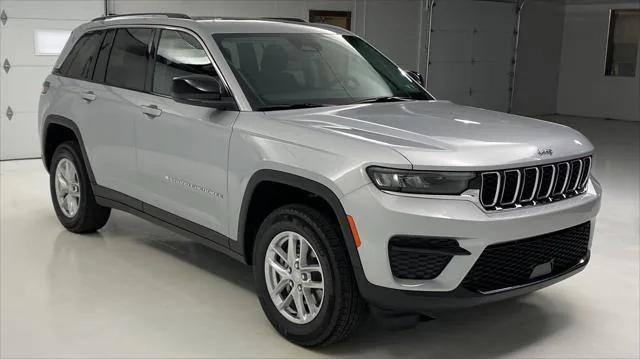 new 2023 Jeep Grand Cherokee car, priced at $39,000